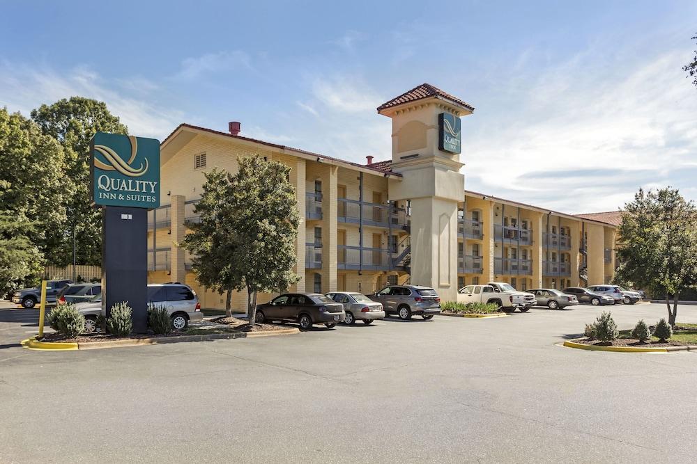 Quality Inn & Suites Airport Charlotte Kültér fotó