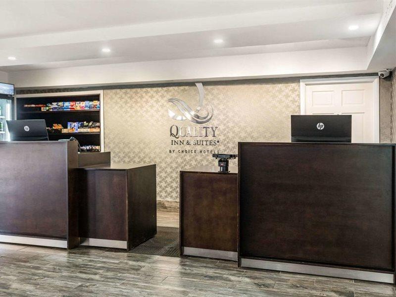 Quality Inn & Suites Airport Charlotte Kültér fotó