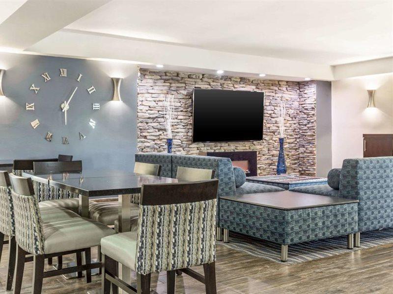 Quality Inn & Suites Airport Charlotte Kültér fotó