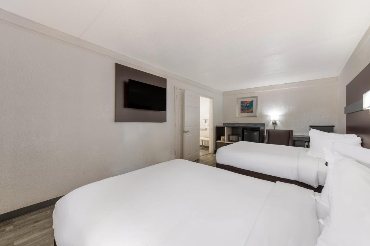 Quality Inn & Suites Airport Charlotte Kültér fotó